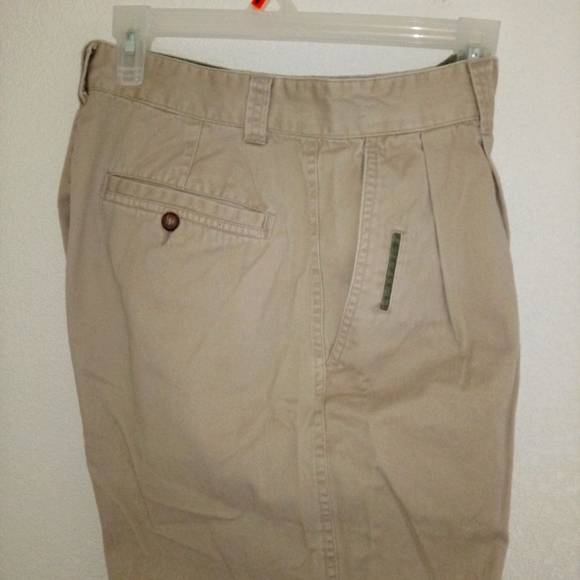 J. Riggings, men's Khakis pleated pants. - Picture 1 of 11